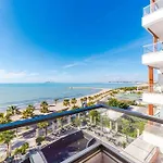 Seaview Luxury By Ps Apartment *