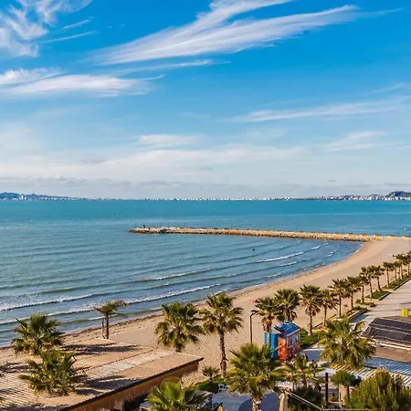 Seaview Luxury By Ps דירה גולם